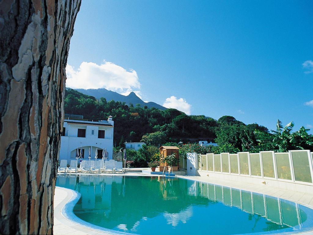 Hotel L'Approdo Casamicciola Terme Exteriör bild